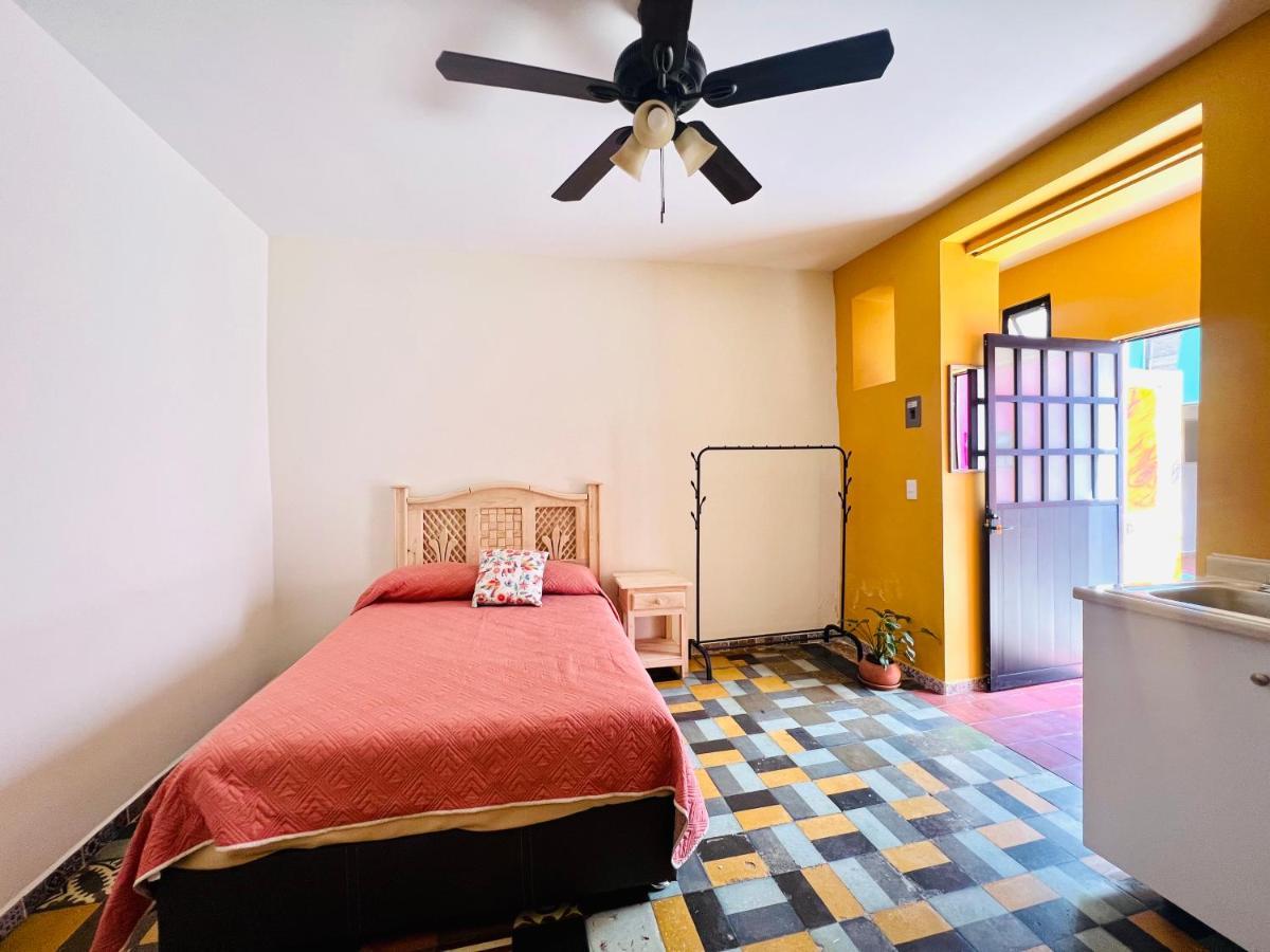 Casa Alcalde Alojamiento Centro Guadalajara Esterno foto